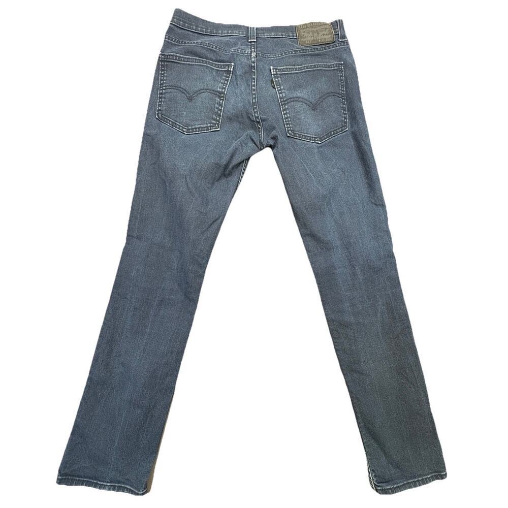Levi's 511 Jeans Men’s 31x32 Blue Denim Modern Slim Fit Dark Wash Straight Leg - Picture 2 of 8
